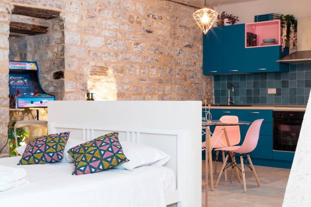 Cornelia Cavern Cosy Studio Apartment In Spello Exteriér fotografie